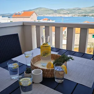 Toncica Apartament Trogir